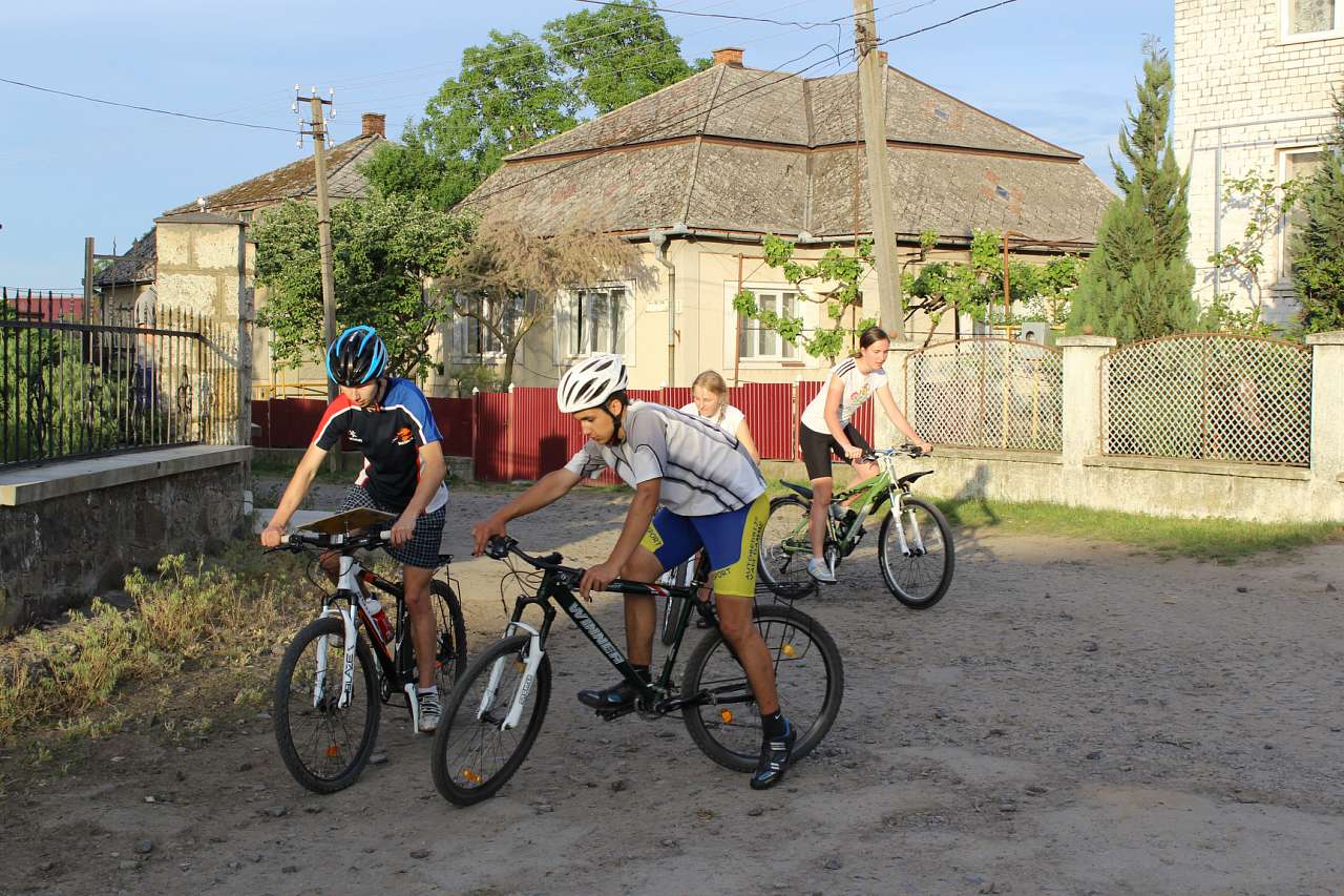 село Паладь-Комарівці Ужгородськогорайону - Паладь-Комаровцы