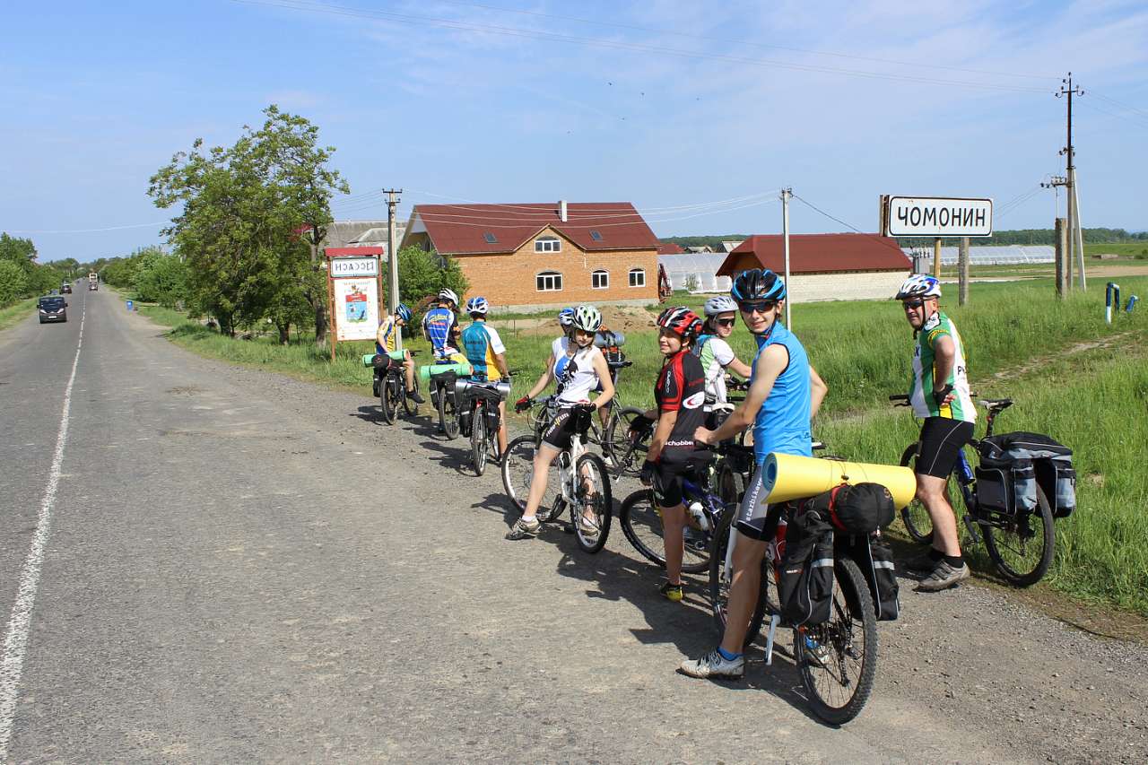 село Чомонин Мукачівського району - Чомонин