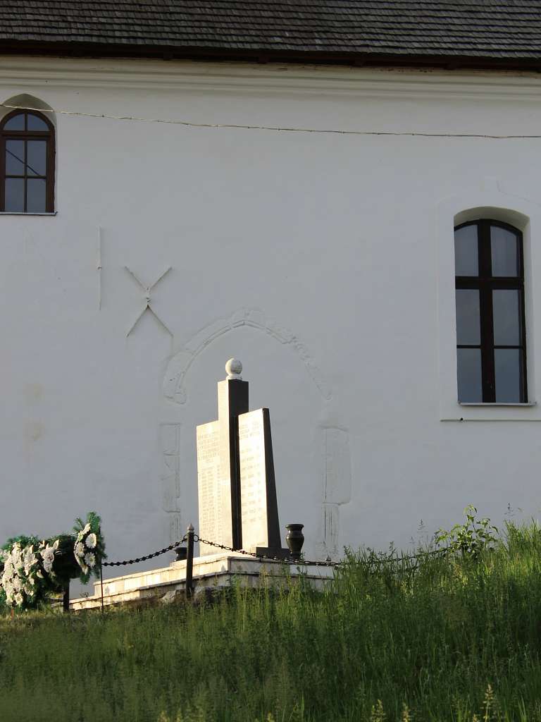 село Паладь-Комарівці Ужгородськогорайону - Паладь-Комаровцы