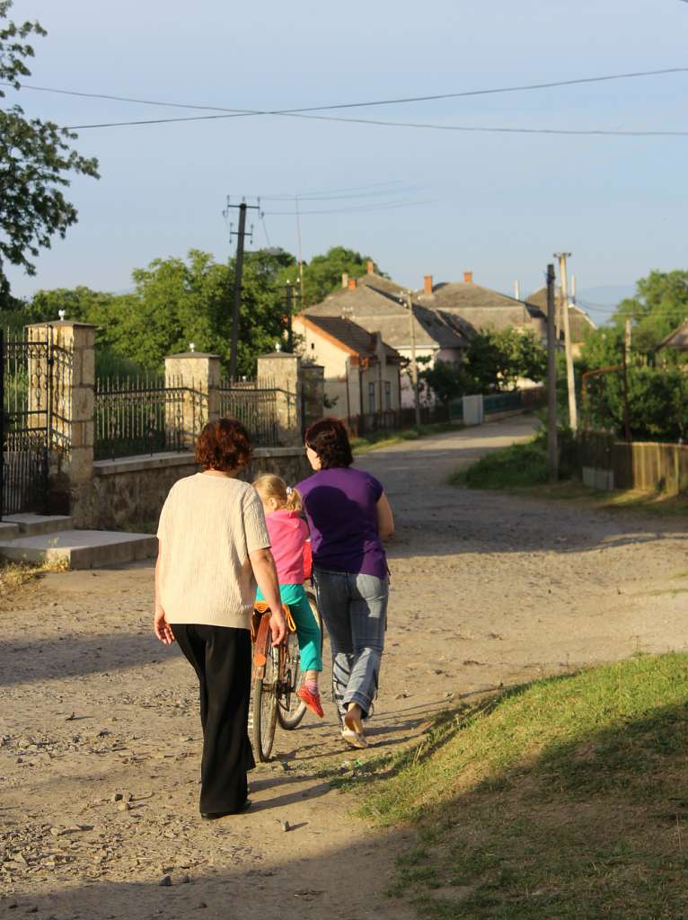 село Паладь-Комарівці Ужгородськогорайону - Паладь-Комаровцы