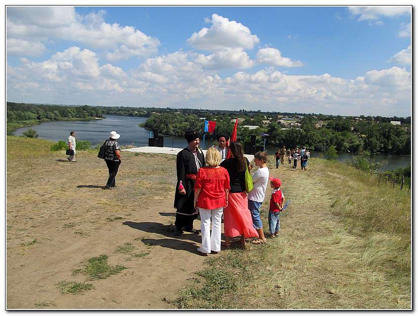 СІЧ У КАПУЛІВЦІ СЕРПЕНЬ 2013 - Капулівка