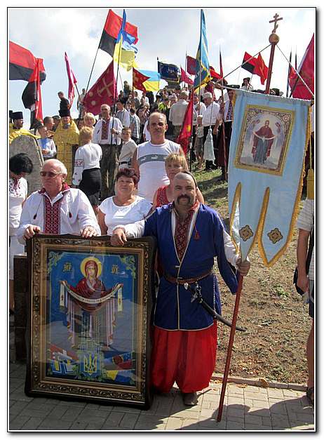 СЕРПНЕВІ ГОСТИНИ У ІВАНА СІРКА - Капулівка