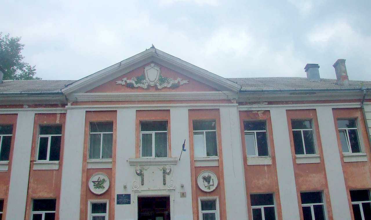 Навчальні заклади - Миколаїв