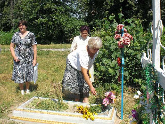 Зустріч класу-35р.(О.Лисиця-з однокласників) - Бірківка