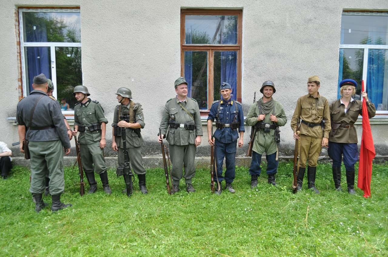 Відтворення бойових дій в с. Куніві - Кунів