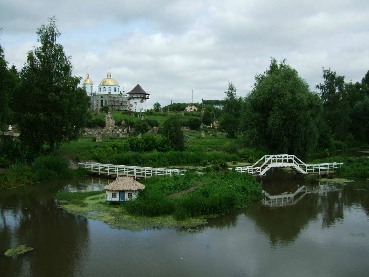 Таємнича Буша - Буша