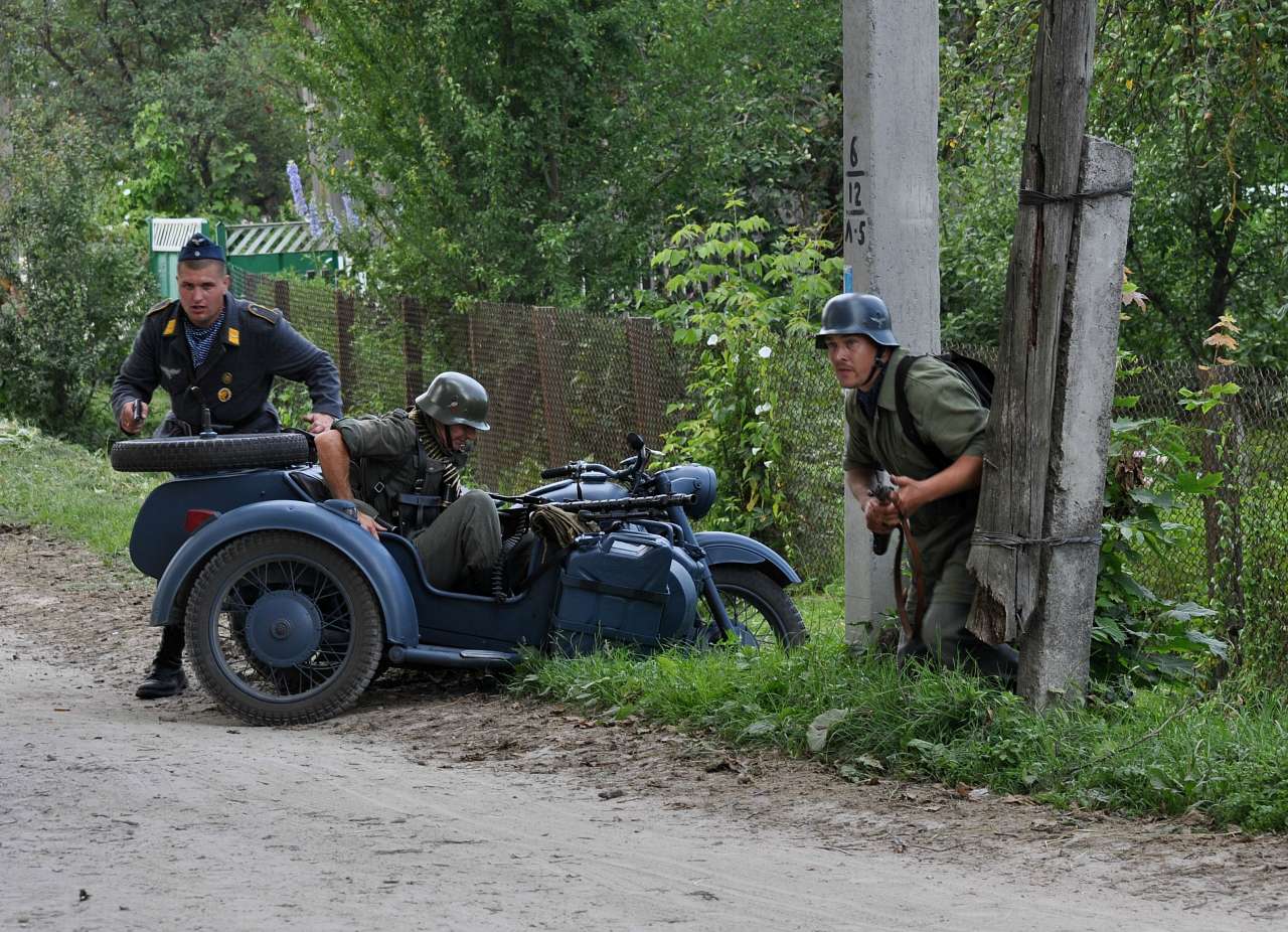 Відтворення бойових дій в с. Куніві - Кунів