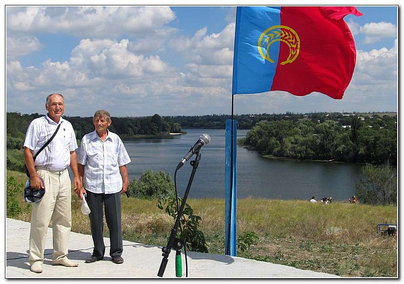 СІЧ У КАПУЛІВЦІ СЕРПЕНЬ 2013 - Капулівка