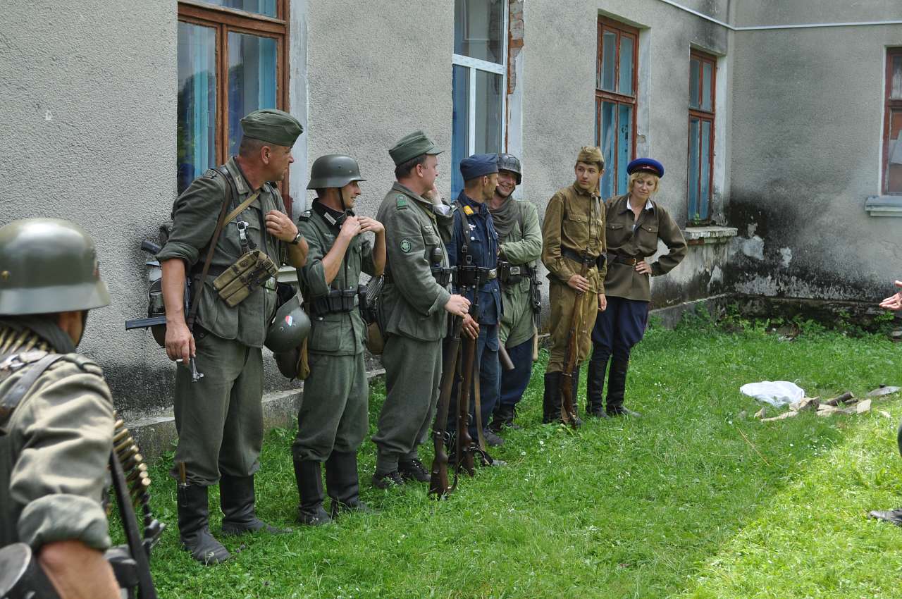 Відтворення бойових дій в с. Куніві - Кунів