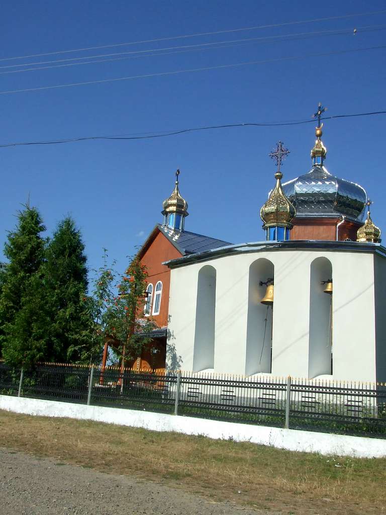 Храм Преподобної Параскевії - Кути