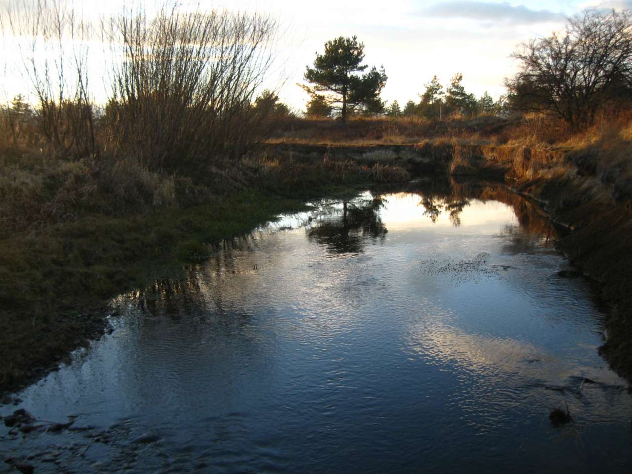 І СВІТАЄ, І СМЕРКАЄ - Небылов