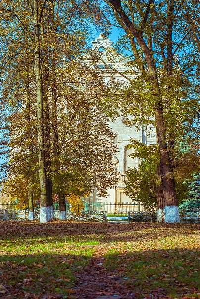 Костел - Краковець