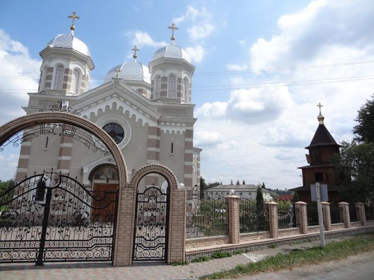 Верхні Петрівці з panoramio.com - Верхні Петрівці