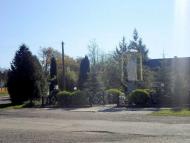 Скульптура Божої Матері