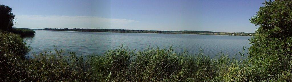 Пролетарій з panoramio.com - Пролетарій