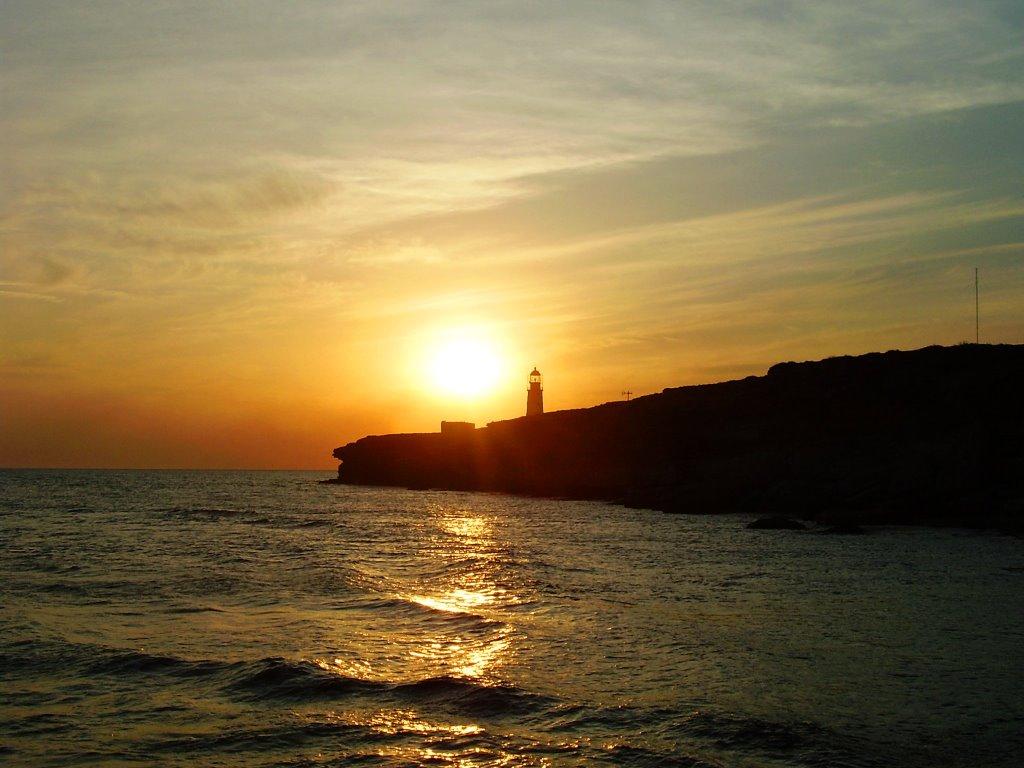Маяк з panoramio.com - Маяк