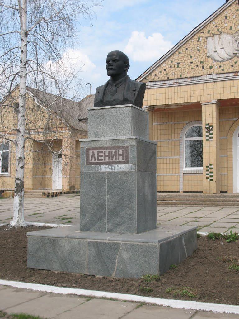 Верхній Токмак з panoramio.com