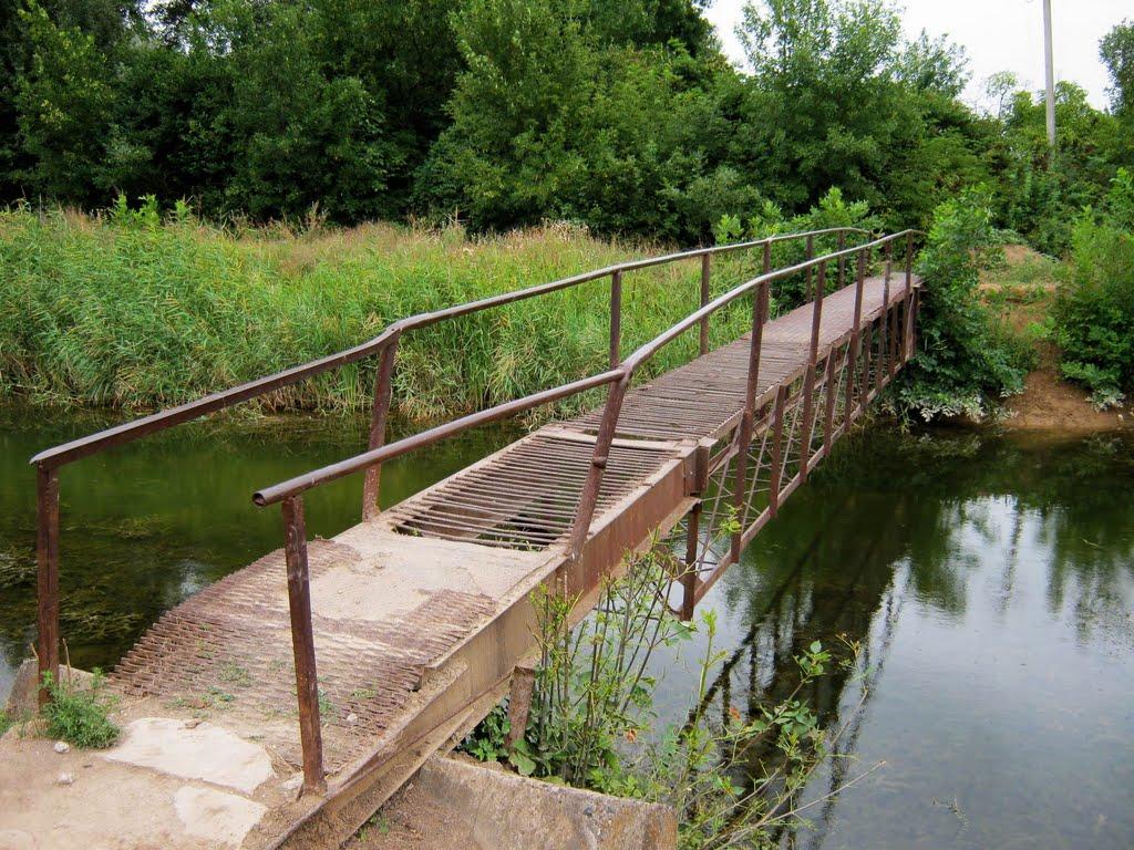 Червоні Поди з panoramio.com - Червоні Поди