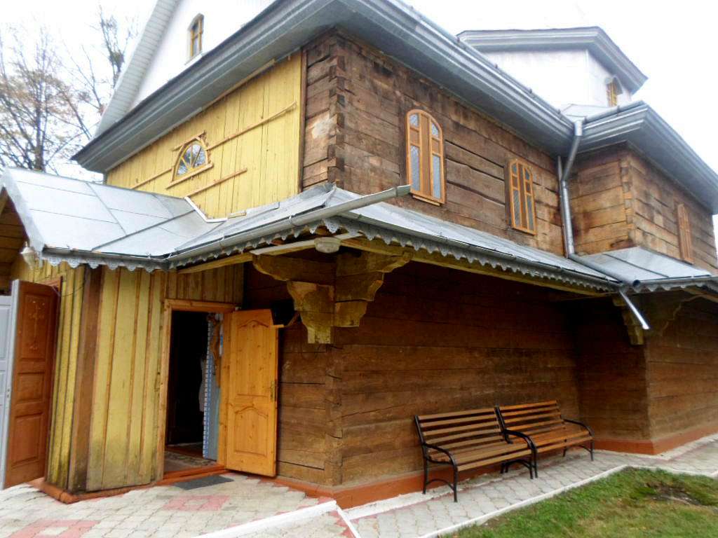 церква святої Параскевії - Жулин