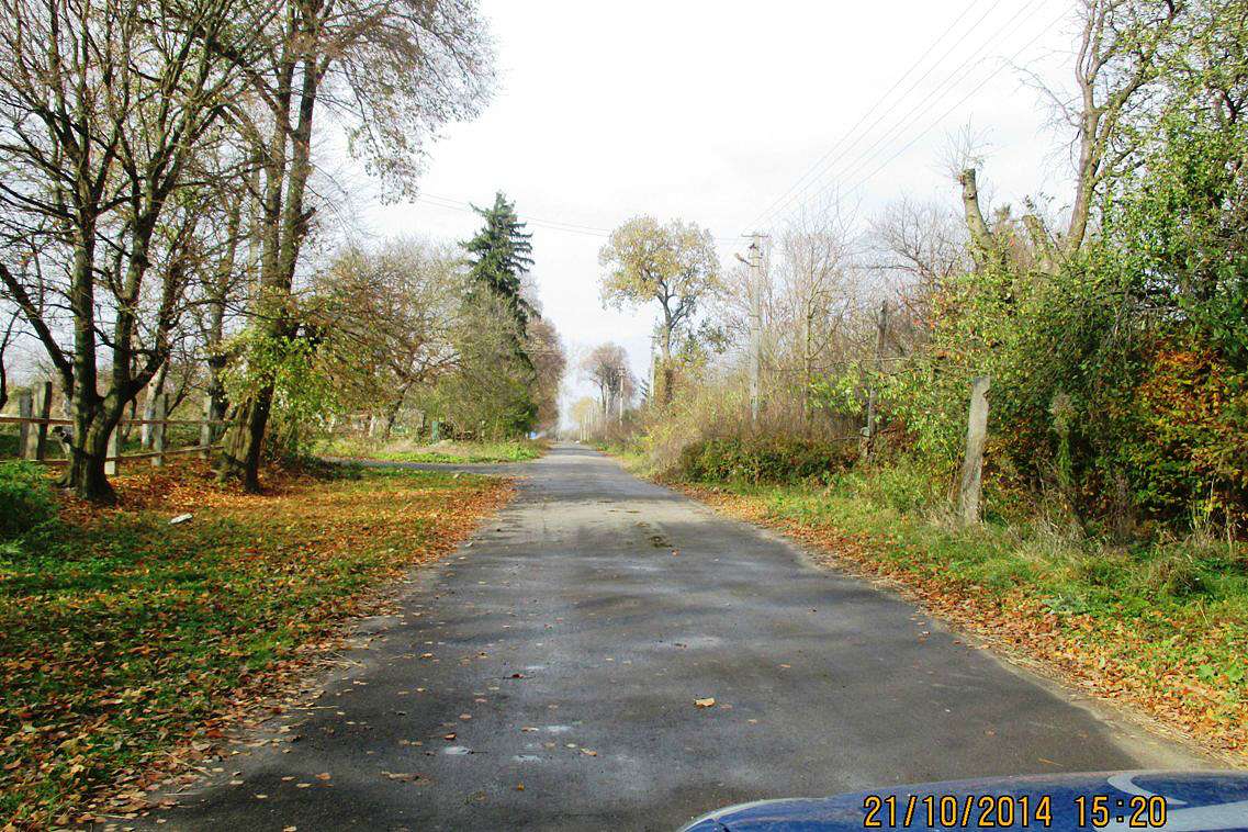 Село - Нижні Головлі