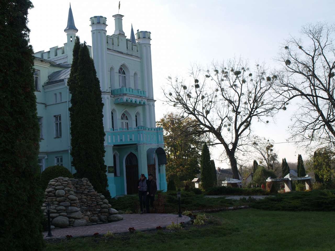 ПАЛАЦ  ВОРОНІНА - Білокриниця