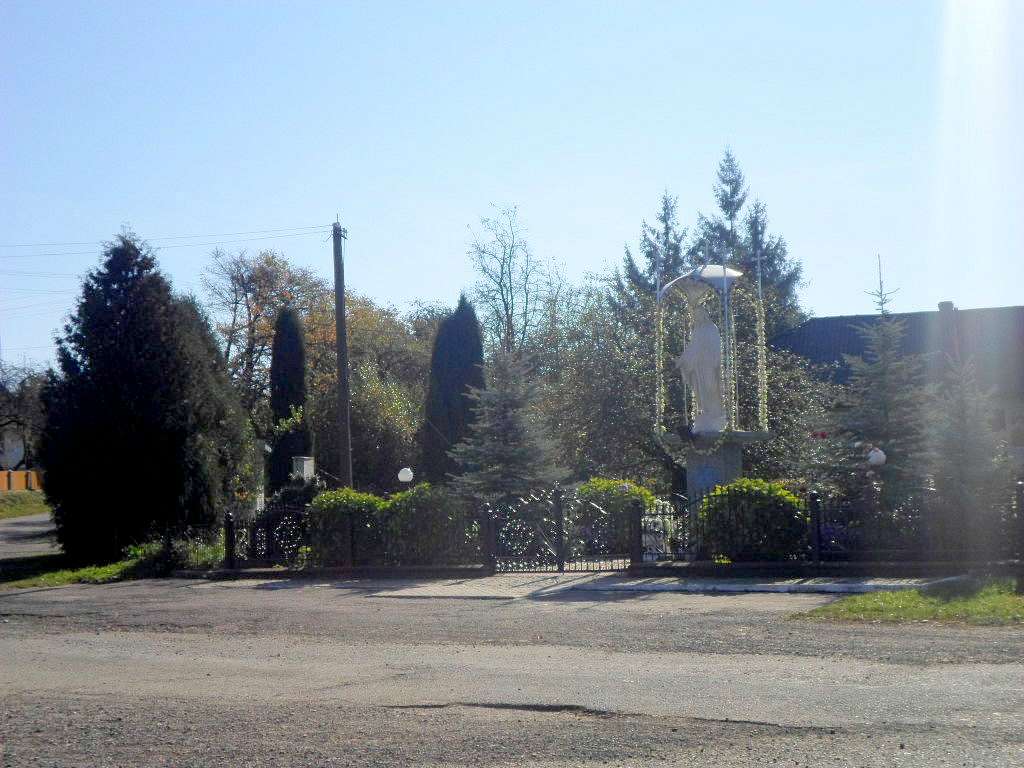 Скульптура Божої Матері - Йосиповичі