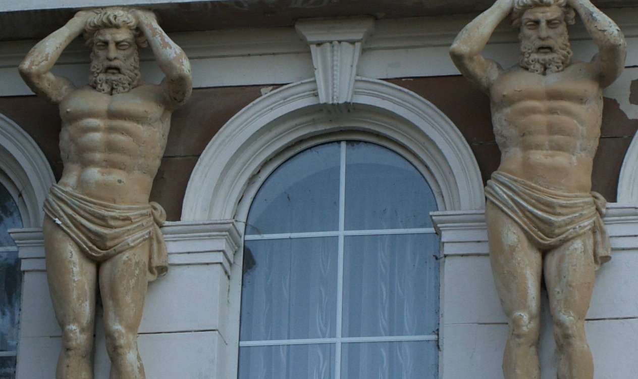 Палац - Микулинці