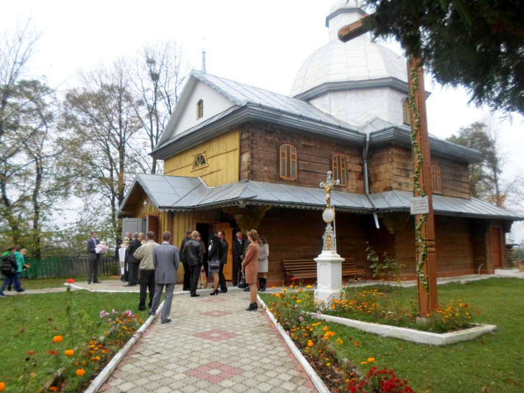 церква святої Параскевії - Жулин