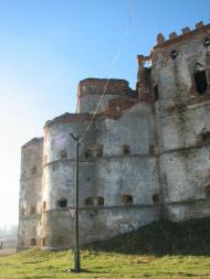 МІЖ БУГОМ І БУЖКОМ