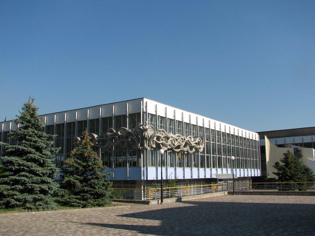 Підгородне з panoramio.com - Подгороднее