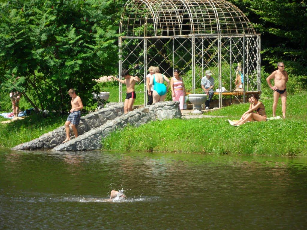 Хотів з panoramio.com - Хотов