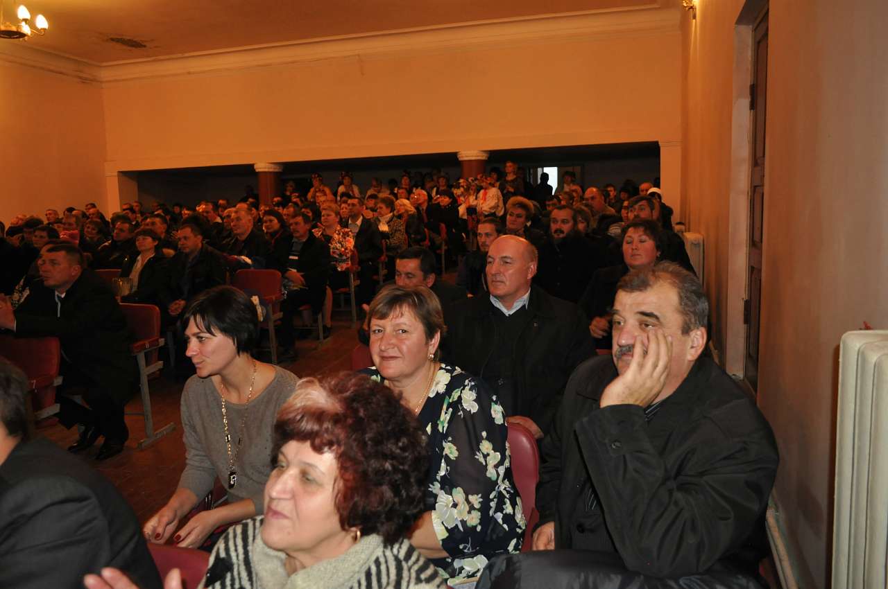 З святом .З ДНЕМ ПРАЦІВНИКІВ С/Г - Семеновка