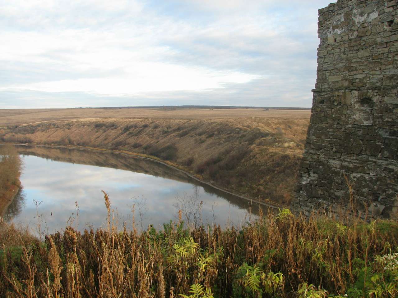ФОРТЕЦЯ НА КОРДОНІ ТРЬОХ ІМПЕРІЙ - Жванець
