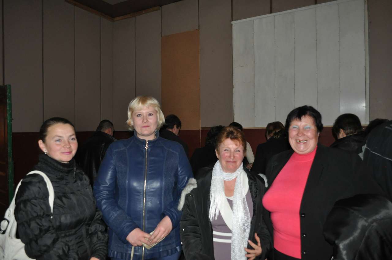 З святом .З ДНЕМ ПРАЦІВНИКІВ С/Г - Семенівка