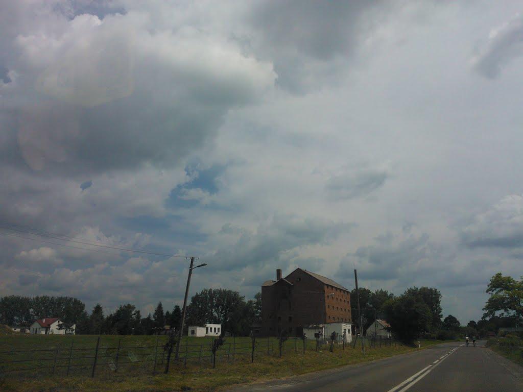 Амбуків з panoramio.com - Ambukiv