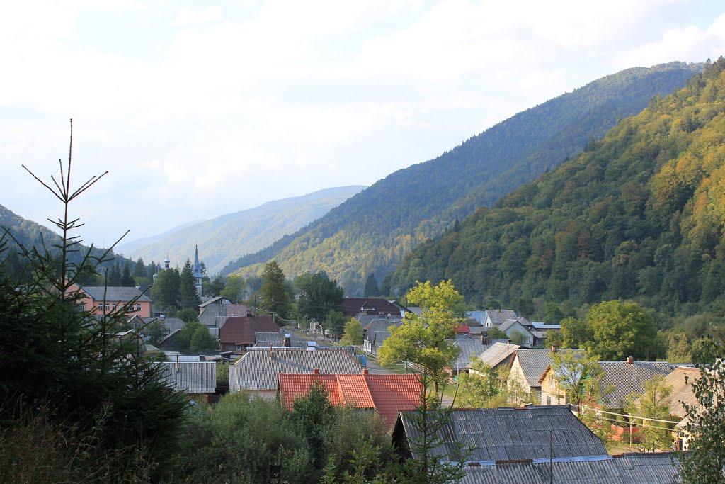 Усть-Чорна з panoramio.com - Усть-Чорна