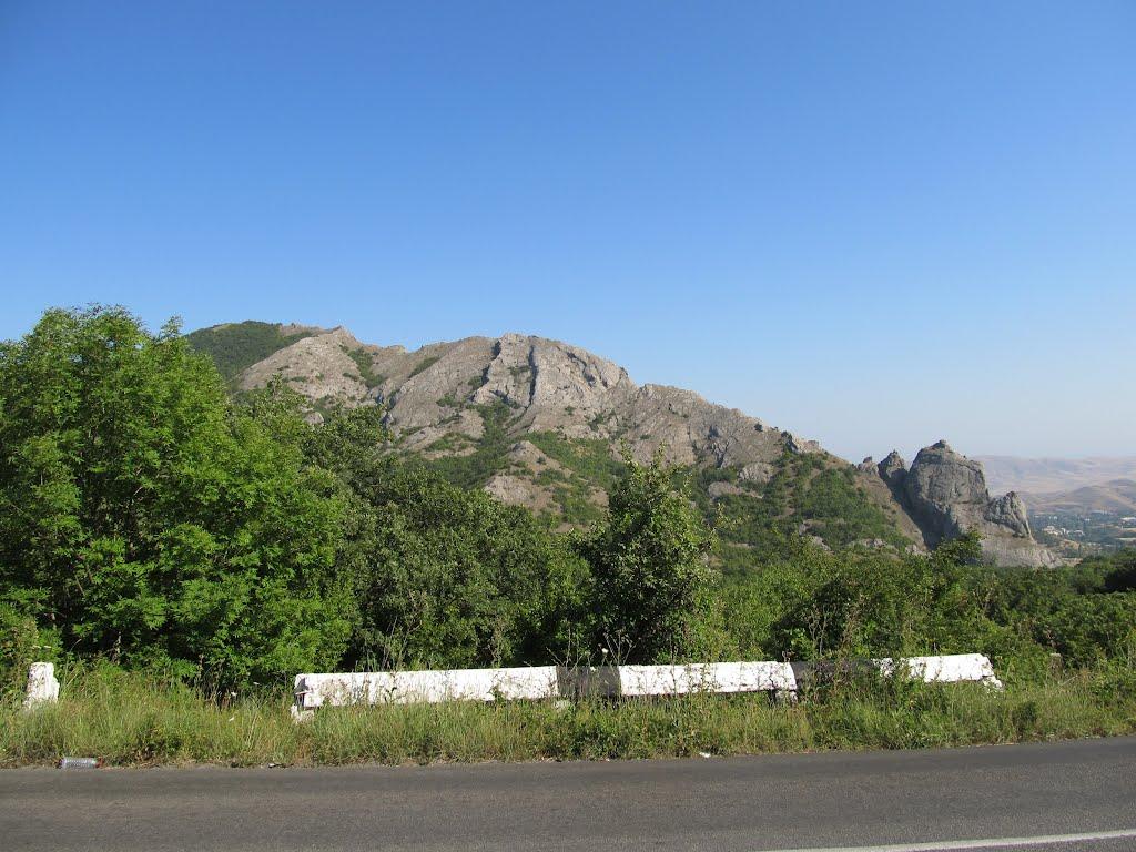 Сонячногірське з panoramio.com - Солнечногорское