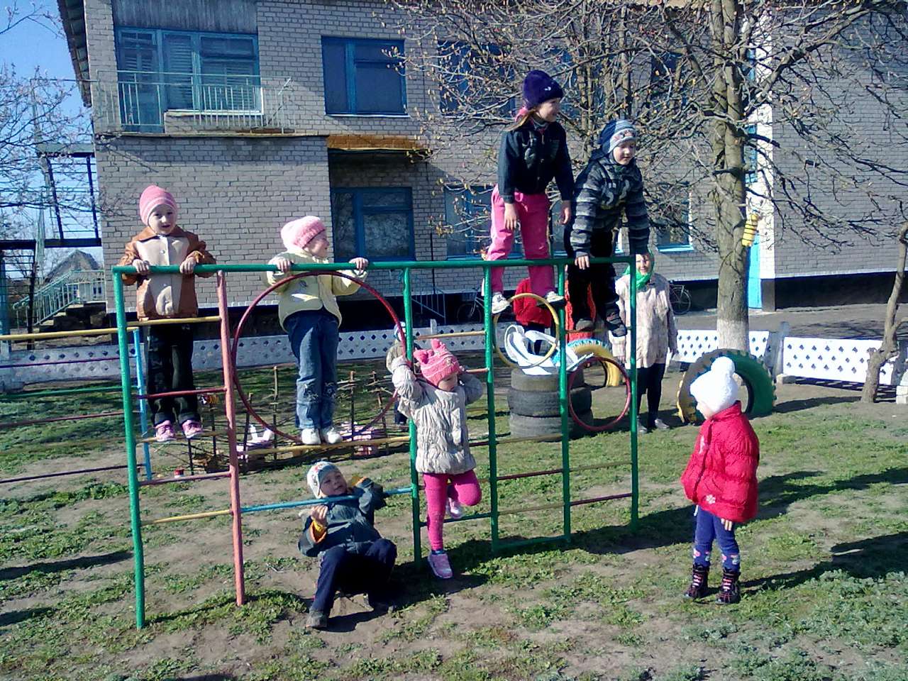 2 - Першотравневе