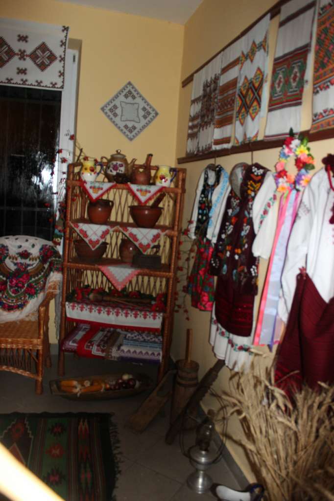 Мости 500-річчя села - Мости