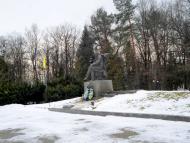 Пам'ятники, скульптури