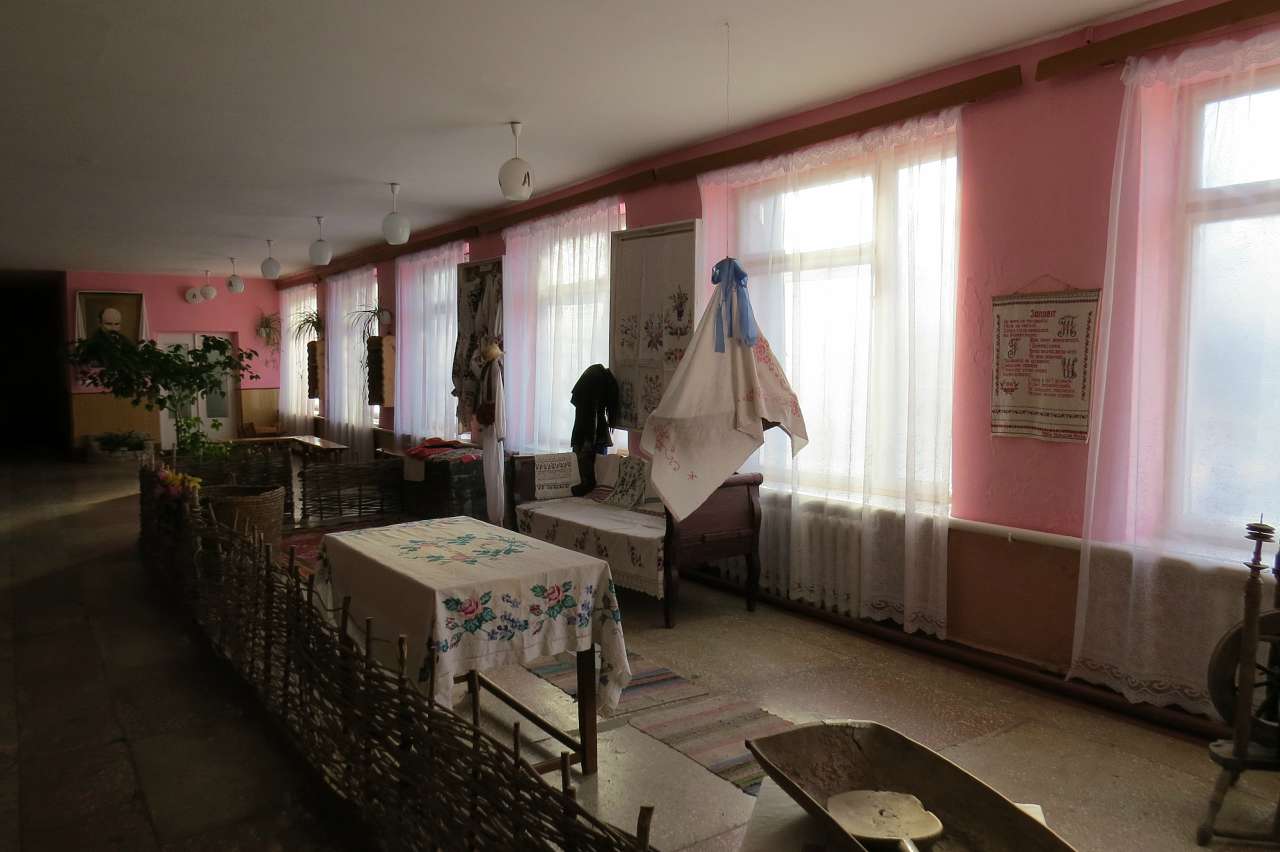 Бугрин. Ліцей - Бугрин