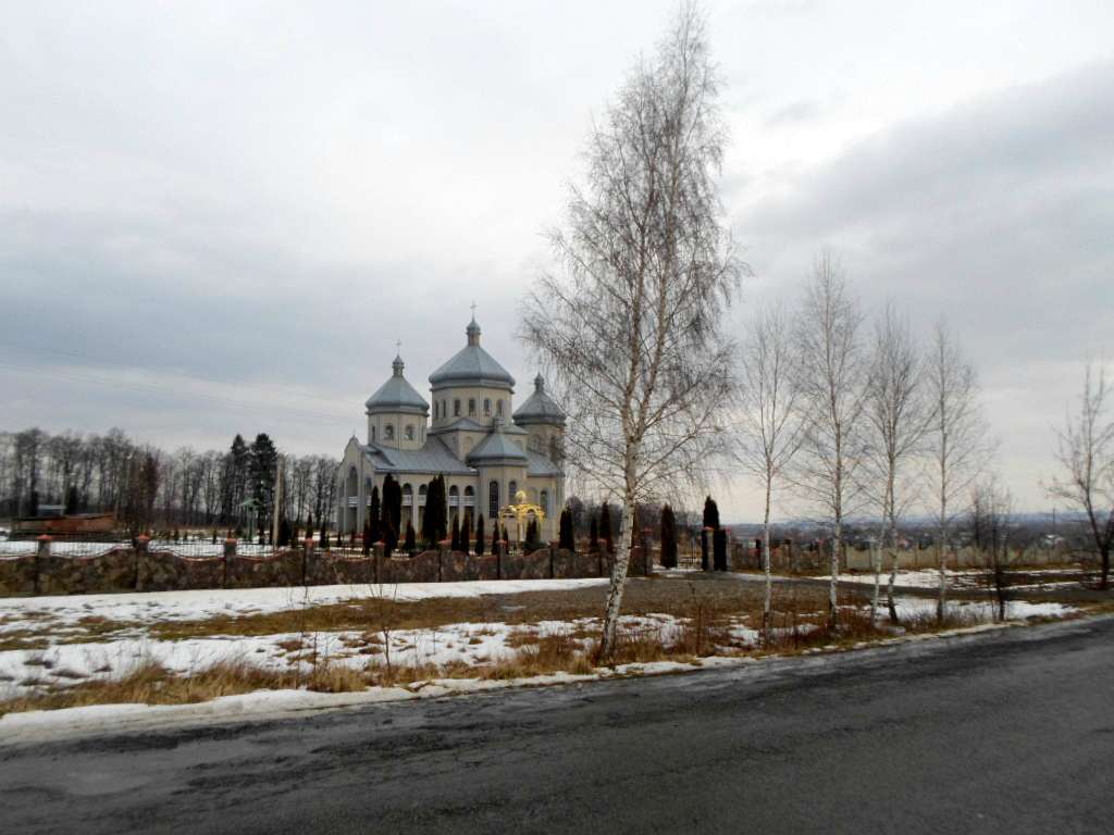 Церква Святого Дмитрія та Богоявлення Господн - Lysovychi