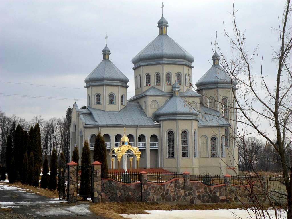 Церква Святого Дмитрія та Богоявлення Господн - Lysovychi