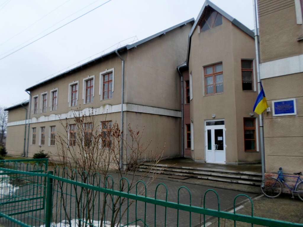 Школа - Верчаны