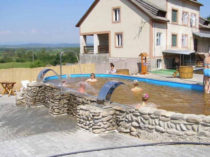 Велятин з panoramio.com - Velyatyn