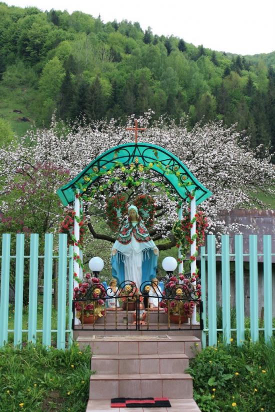 Верхній Ясенів з panoramio.com - Верхній Ясенів