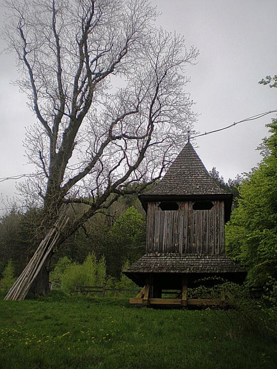 Потелич з panoramio.com - Потелич