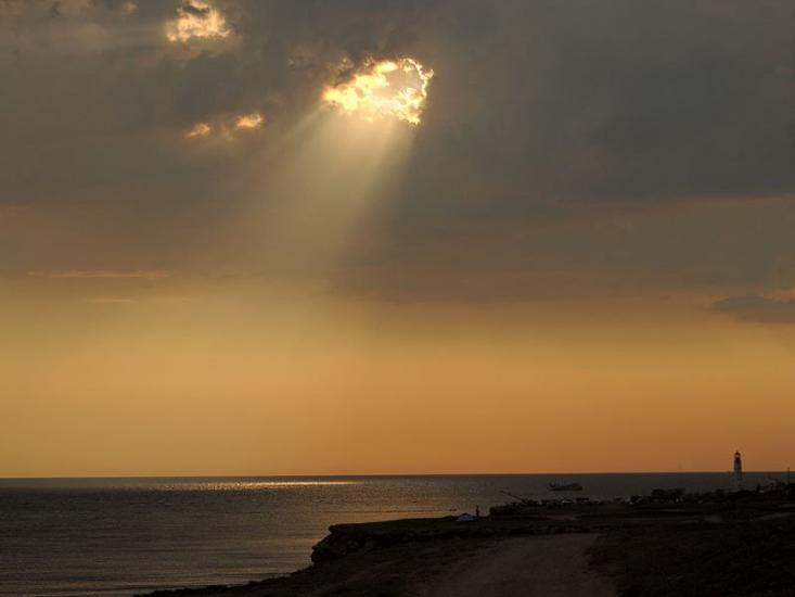 Маяк з panoramio.com - Маяк