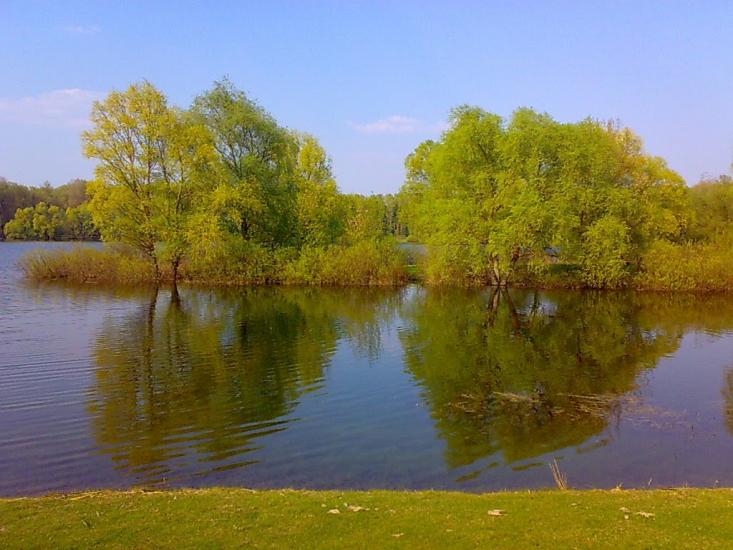 Салтикова Дівиця з panoramio.com - Салтикова Дівиця