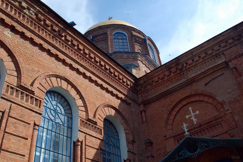 Трьохізбенка з panoramio.com - Трехизбенка